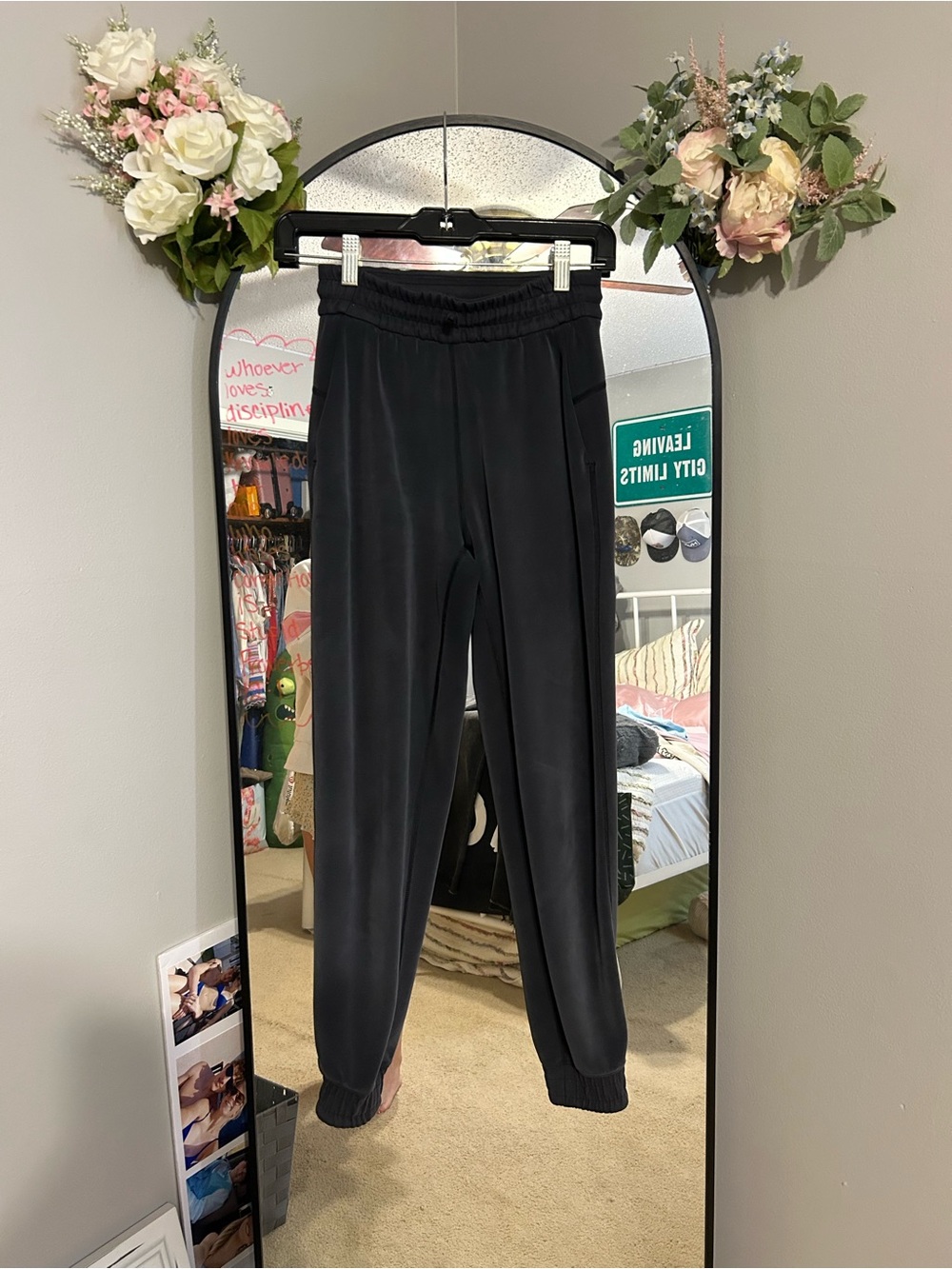 Lululemon Softstreme High-Rise Joggers